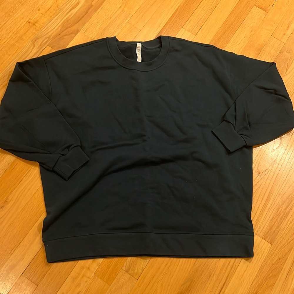 LULULEMON OVERSIZED CREW SWEATSHIRT